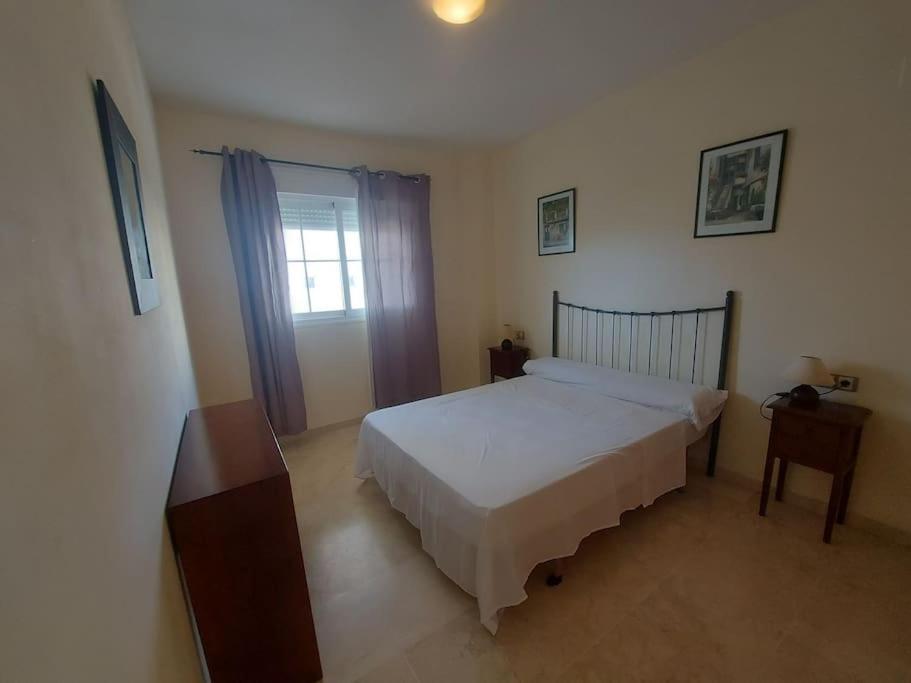Apartamentos Residencial Duquesa San Luis de Sabinillas Exteriör bild